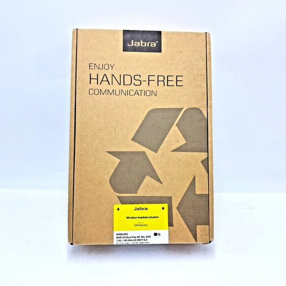 Black Headset with Microphone - Picture 4 of 6